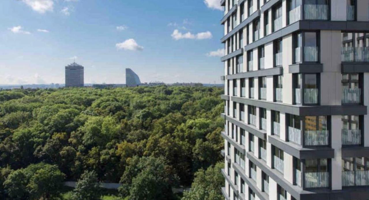 Residence Garden Tower S Balkonem, Garaz Прага Экстерьер фото
